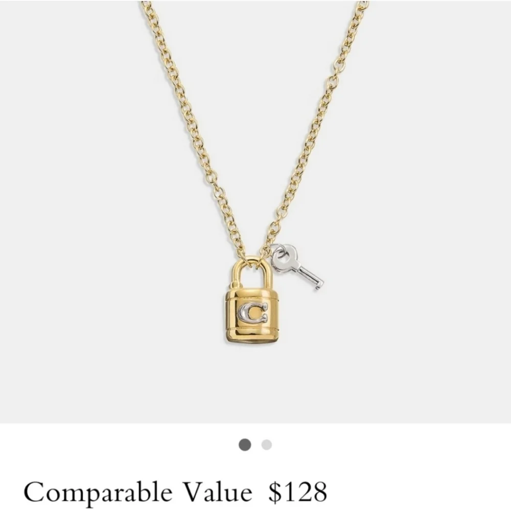 New! Signature Gold/ Silver  Padlock And Key Necklace - Picture 3 of 11